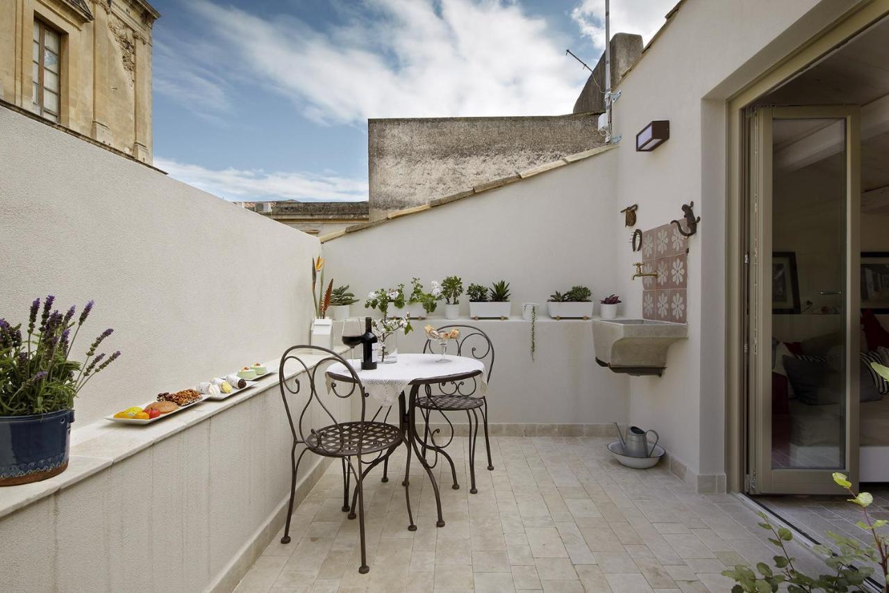 Nicotera Apartment Noto Extérieur photo